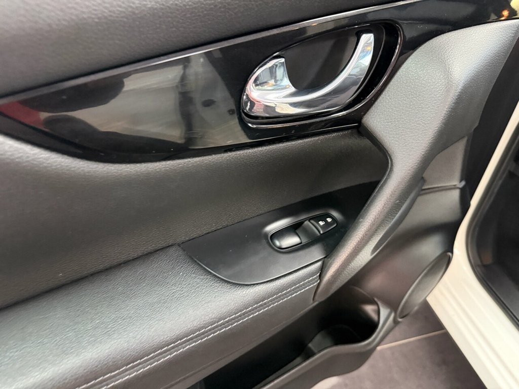 Used Nissan Qashqai 2017 for sale - 78044832: Photo 17