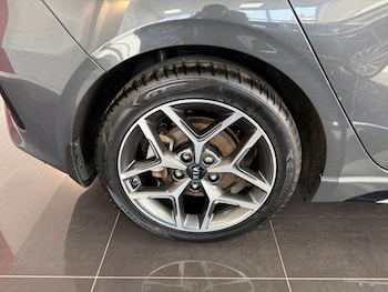 Used Kia Ceed 2019 for sale - 79618907: Photo