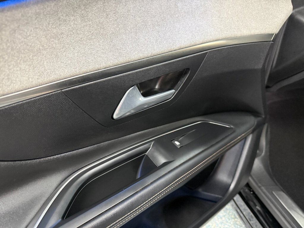 Used Peugeot 3008 2021 for sale - 77369923: Photo 18