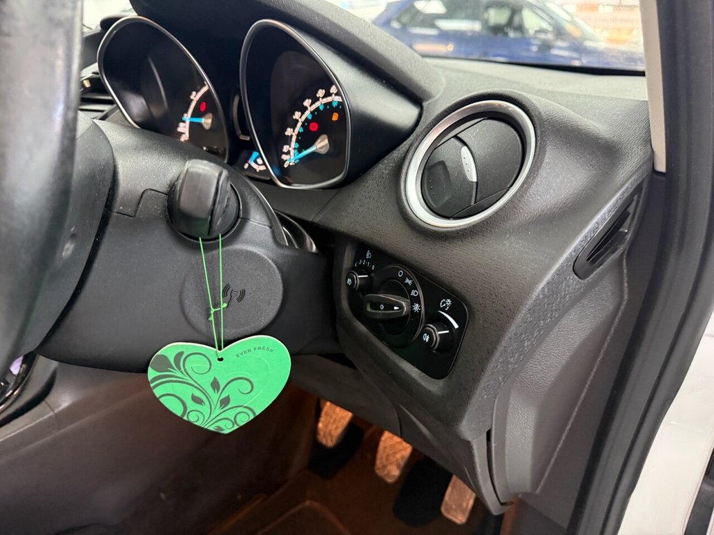 Used Ford Fiesta 2015 for sale - 77609052: Photo 24