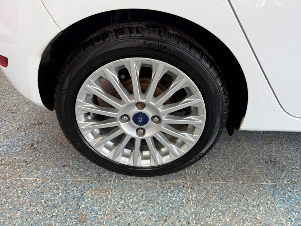 Used Ford Fiesta 2015 for sale - 77609052: Photo 3