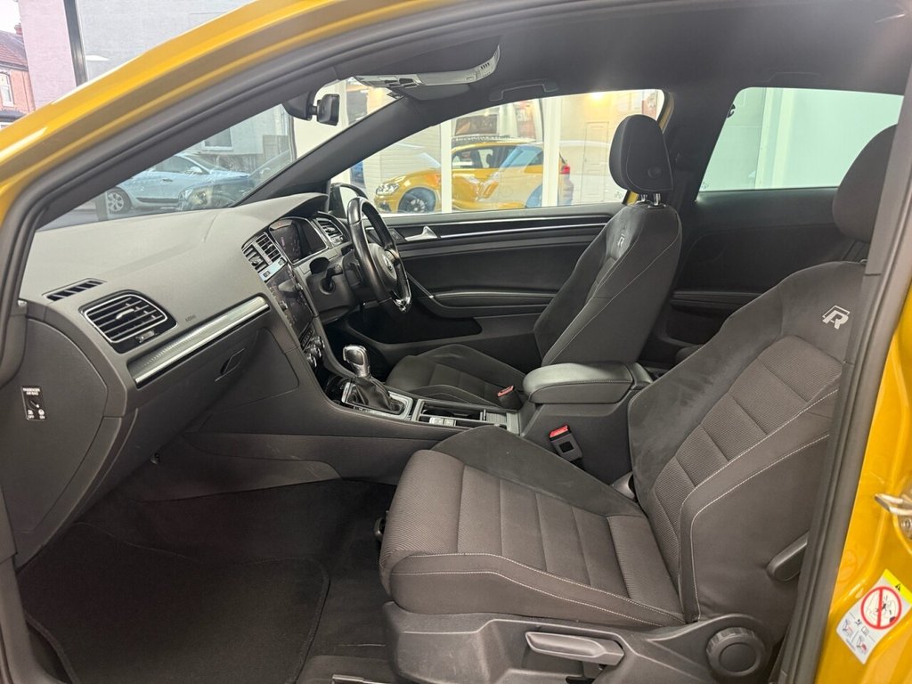 Used Volkswagen Golf 2018 for sale - 76776639: Photo 13