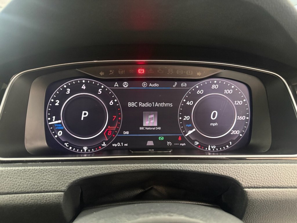 Used Volkswagen Golf 2018 for sale - 76776639: Photo 40