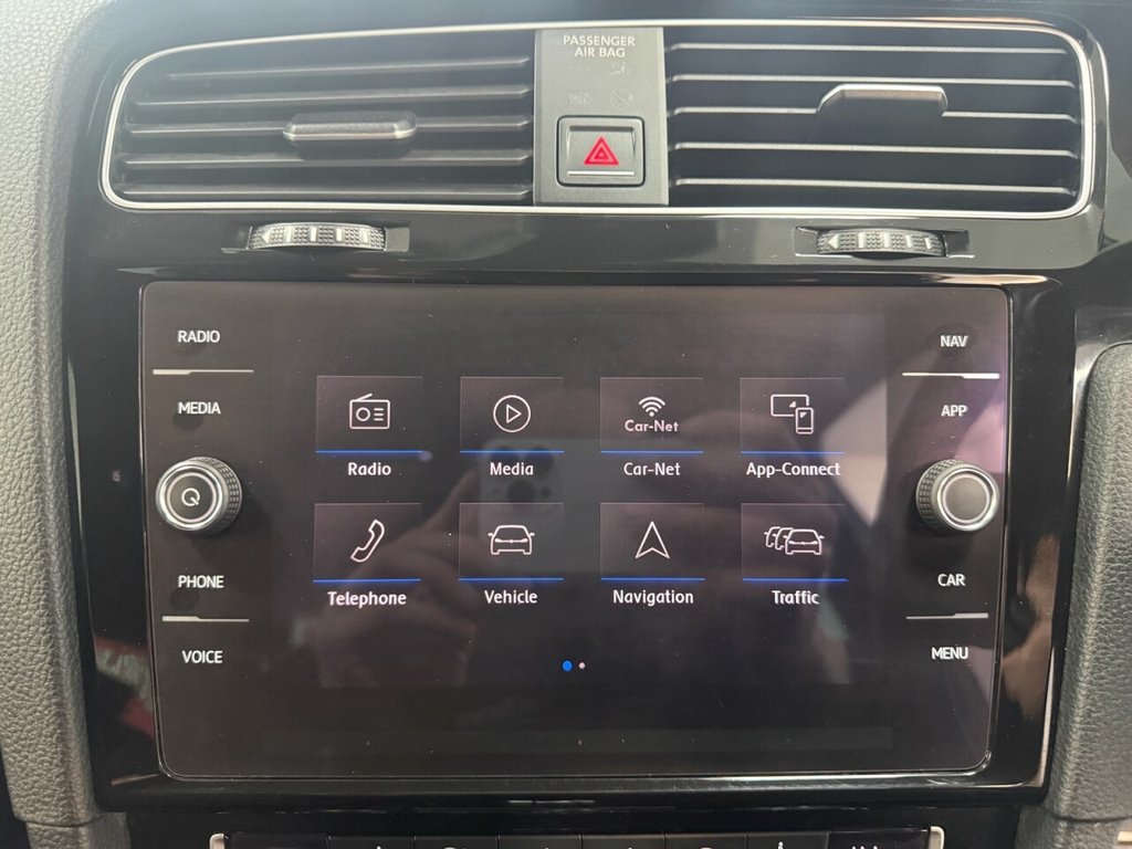 Used Volkswagen Golf 2018 for sale - 76776639: Photo 50