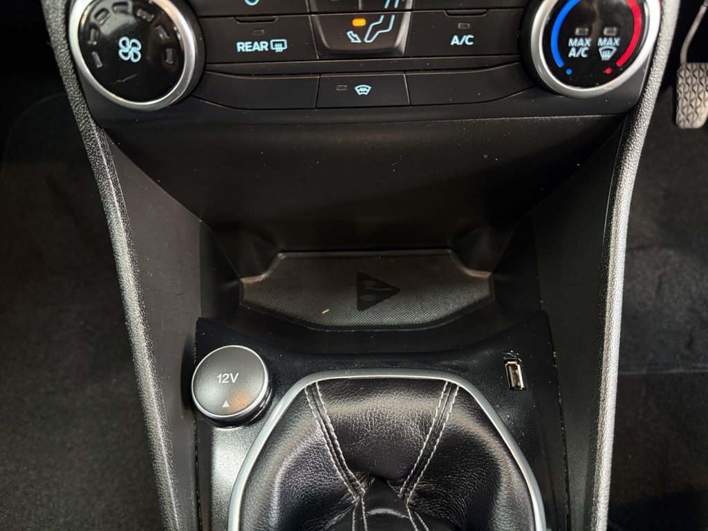 Used Ford Fiesta 2019 for sale - 77084054: Photo 40