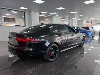 Used Jaguar XF 2017 for sale - 79722565: Photo