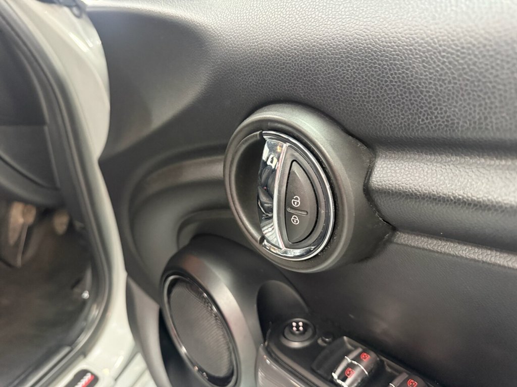 Used MINI Hatch 2017 for sale - 77037803: Photo 25