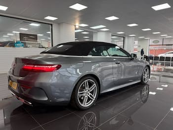 Used Mercedes-Benz E Class 2017 for sale - 79643011: Photo