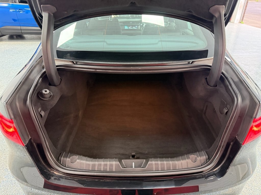 Used Jaguar XF 2019 for sale - 77764734: Photo 10