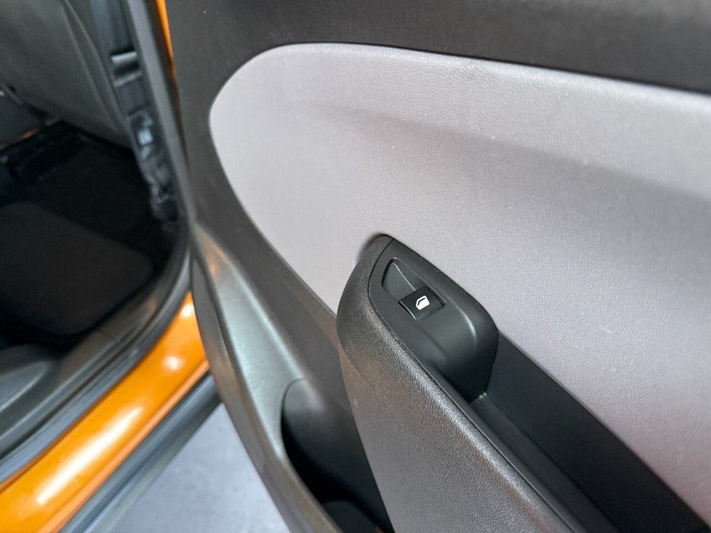 Used Vauxhall Crossland X 2019 for sale - 78134267: Photo 6