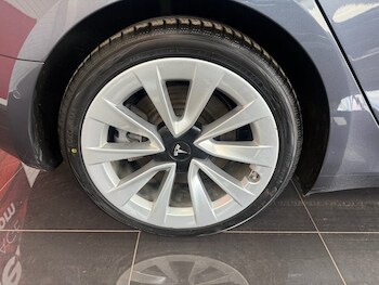 Used Tesla Model 3 2021 for sale - 78272299: Photo