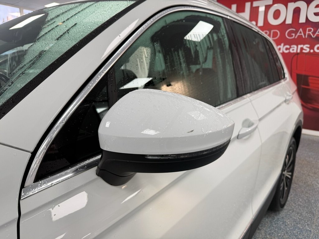 Used Volkswagen Tiguan 2016 for sale - 76776610: Photo 18