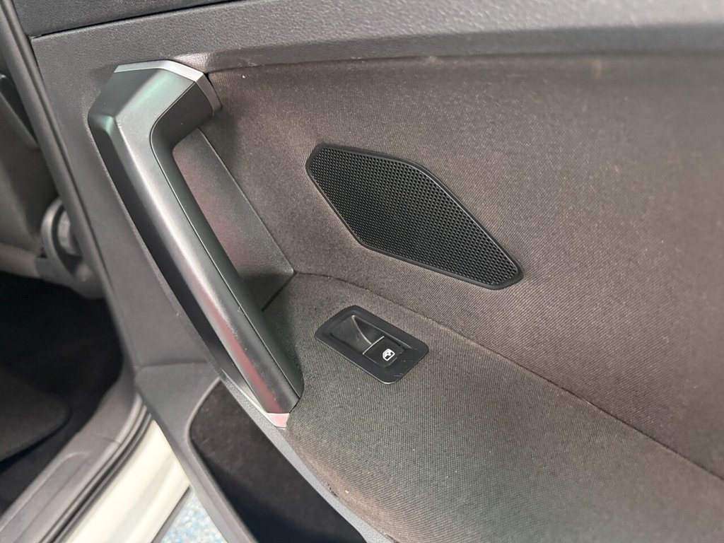 Used Volkswagen Tiguan 2016 for sale - 76776610: Photo 7