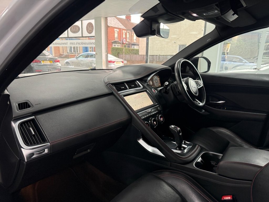 Used Jaguar E-Pace 2020 for sale - 76776591: Photo 16