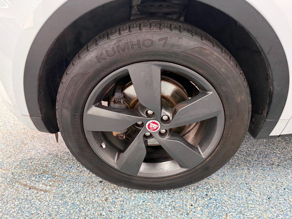 Used Jaguar E-Pace 2020 for sale - 76776591: Photo 24