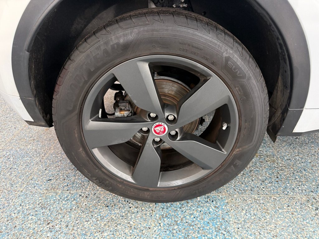 Used Jaguar E-Pace 2020 for sale - 76776591: Photo 3