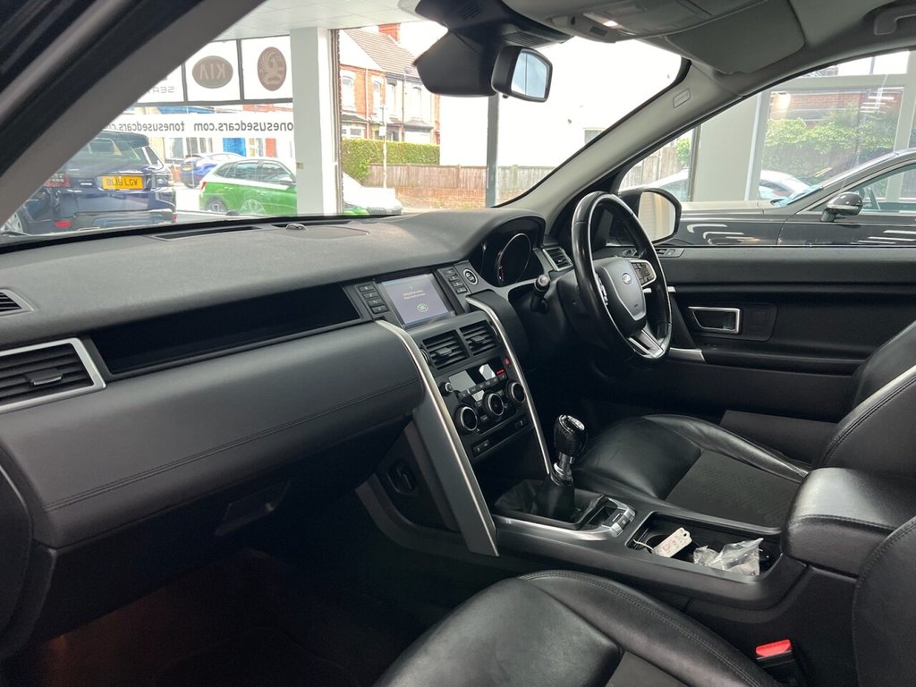 Used Land Rover Discovery Sport 2017 for sale - 77241536: Photo 13