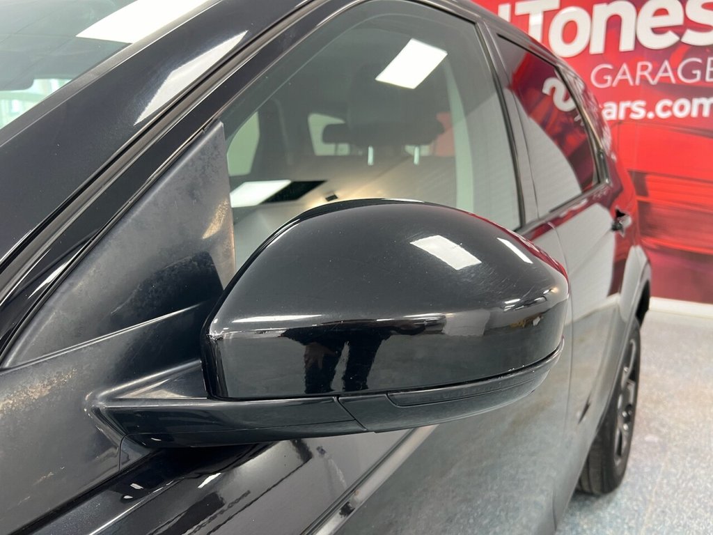 Used Land Rover Discovery Sport 2017 for sale - 77241536: Photo 15