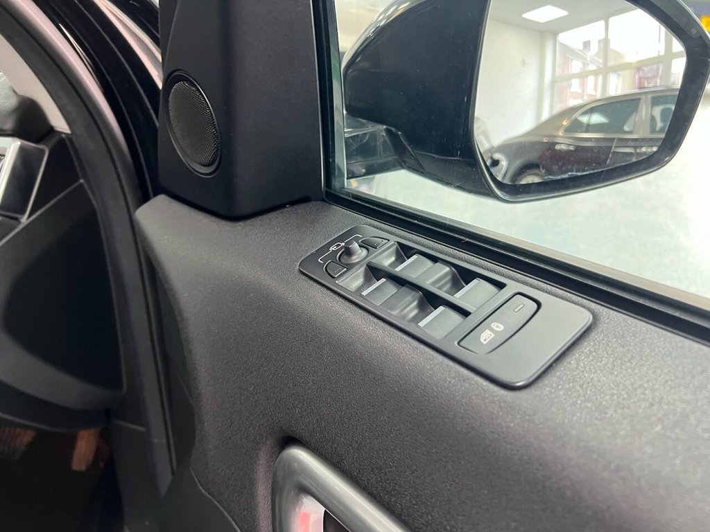 Used Land Rover Discovery Sport 2017 for sale - 77241536: Photo 21