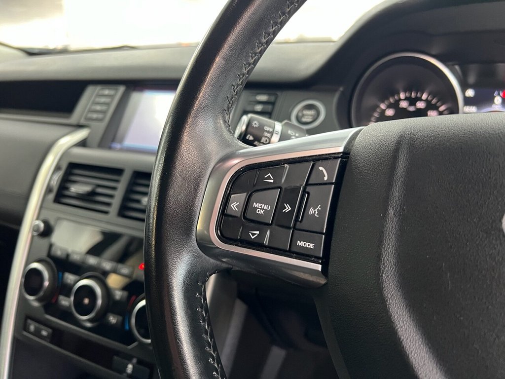Used Land Rover Discovery Sport 2017 for sale - 77241536: Photo 25