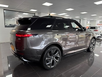 Used Land Rover Range Rover Sport 2023 for sale - 78693944: Photo