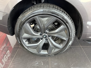 Used Land Rover Range Rover Sport 2023 for sale - 78693944: Photo