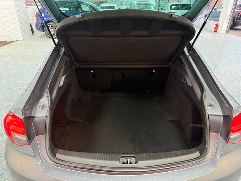 Used Vauxhall Insignia 2017 for sale - 77499474: Photo 11