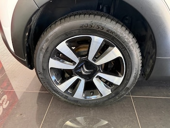 Used Citroen C3 2018 for sale - 78474575: Photo