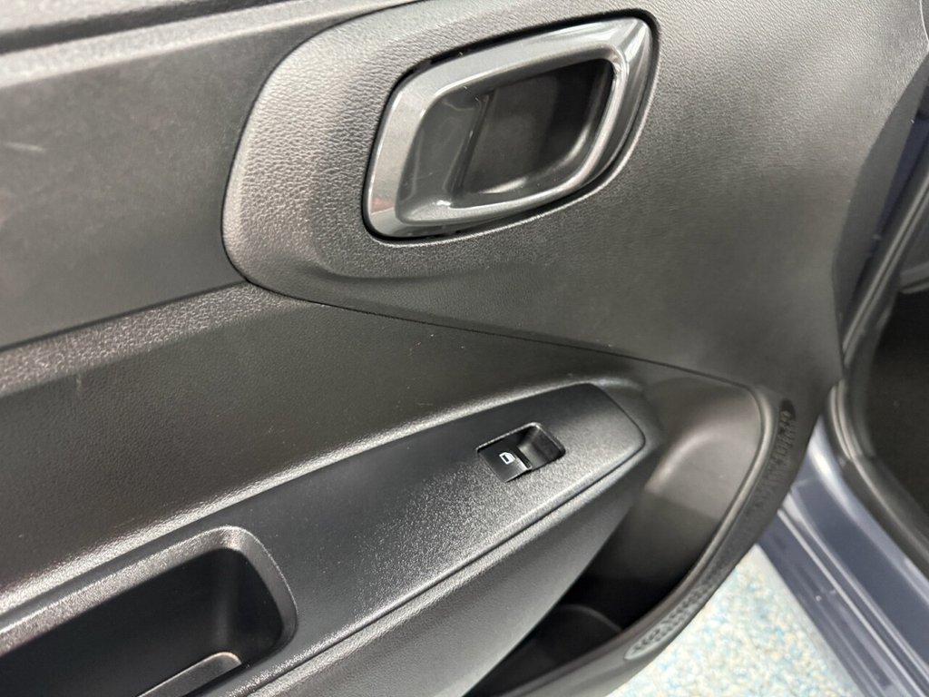 Used Hyundai i10 2023 for sale - 76776641: Photo 19