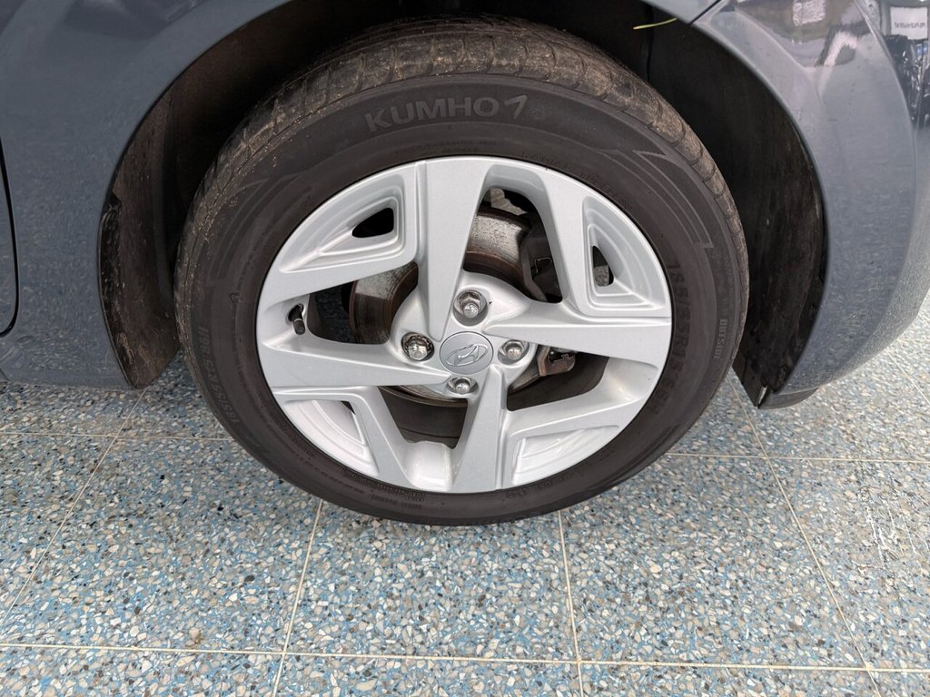 Used Hyundai i10 2023 for sale - 76776641: Photo 24