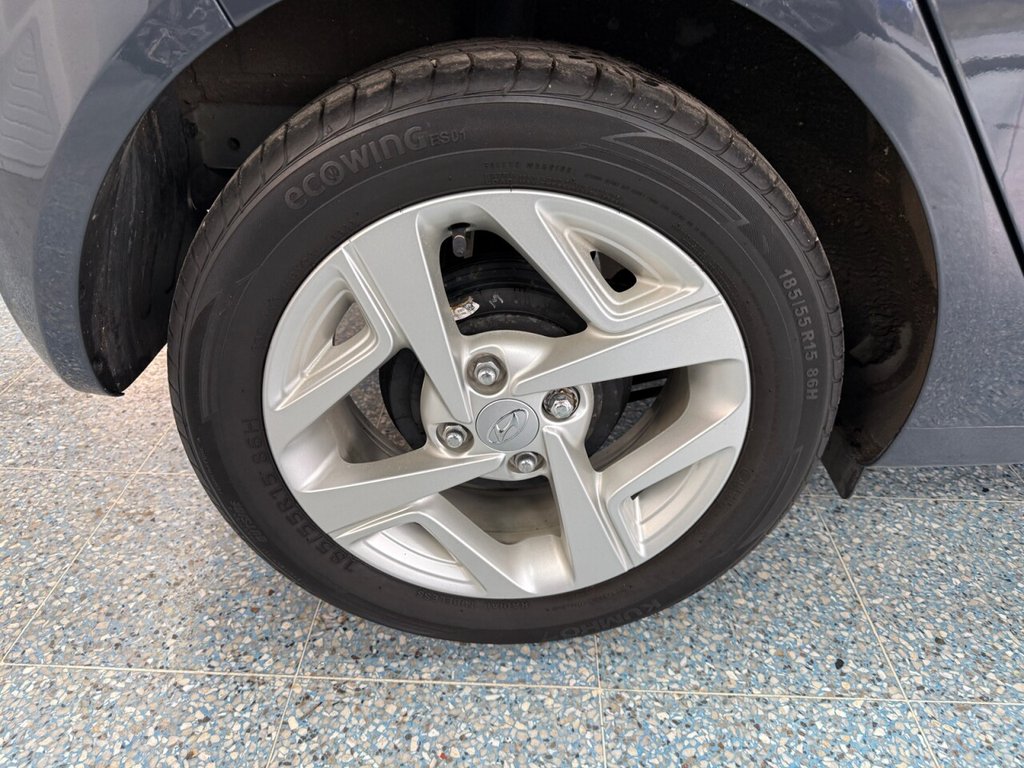 Used Hyundai i10 2023 for sale - 76776641: Photo 3