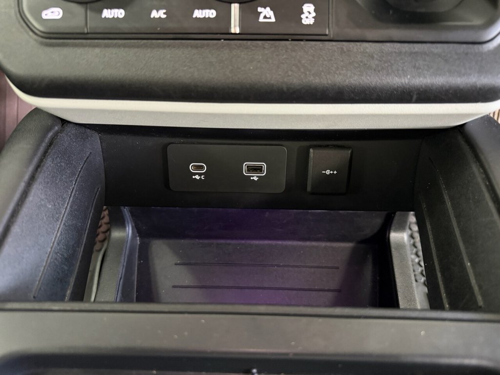 Used Land Rover Defender 2020 for sale - 78134426: Photo 45