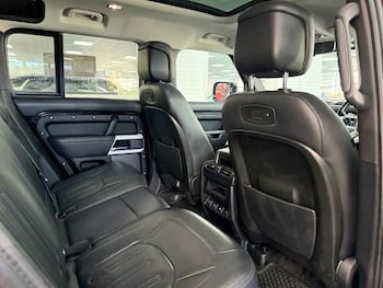 Used Land Rover Defender 2020 for sale - 78134426: Photo