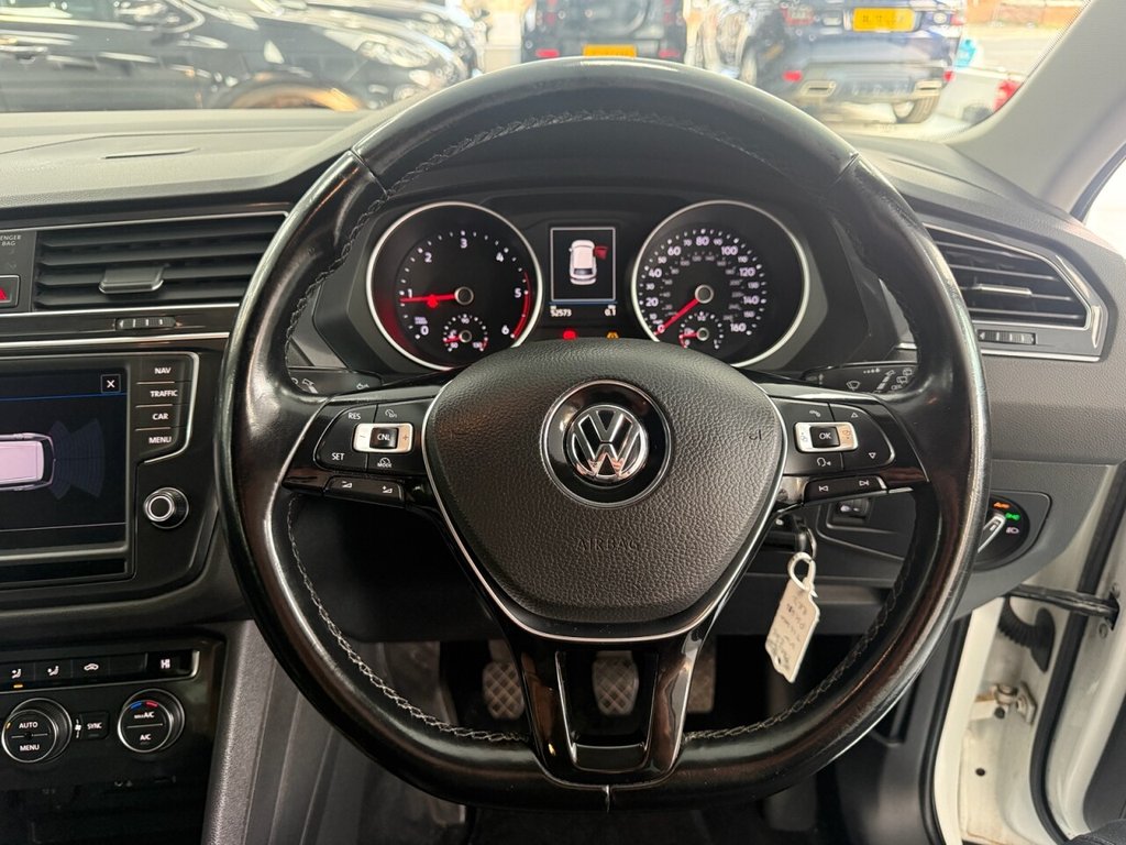 Used Volkswagen Tiguan 2016 for sale - 76776659: Photo 28