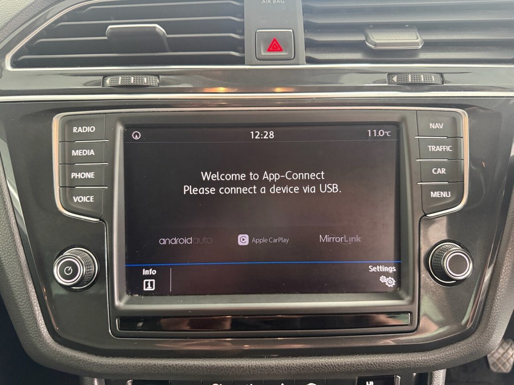 Used Volkswagen Tiguan 2016 for sale - 76776659: Photo 38