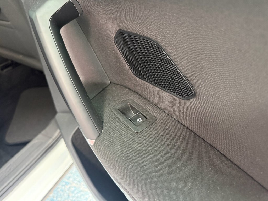 Used Volkswagen Tiguan 2016 for sale - 76776659: Photo 5