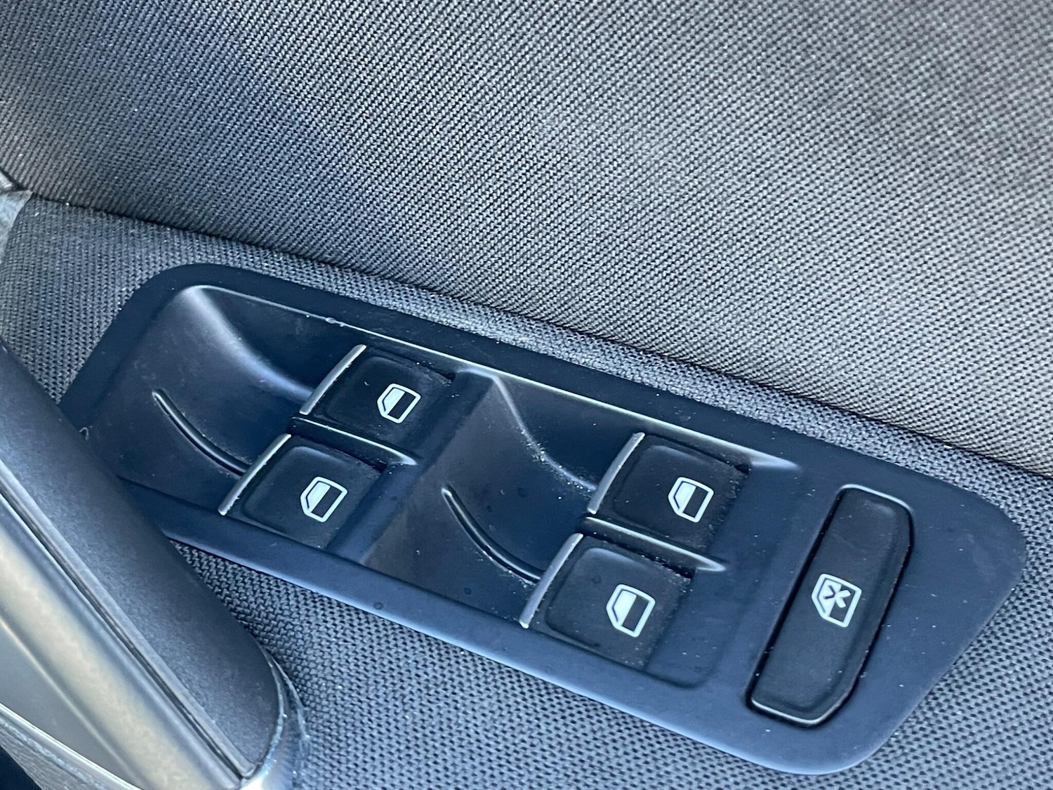 Used Volkswagen Golf 2014 for sale - 76377993: Photo 27