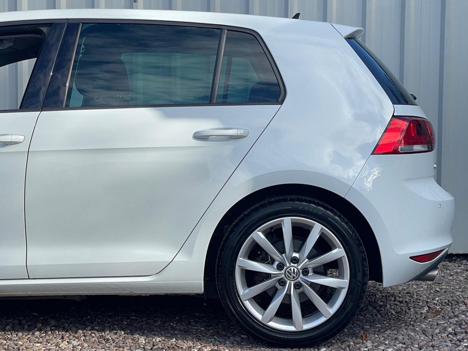 Used Volkswagen Golf 2014 for sale - 76377993: Photo 33