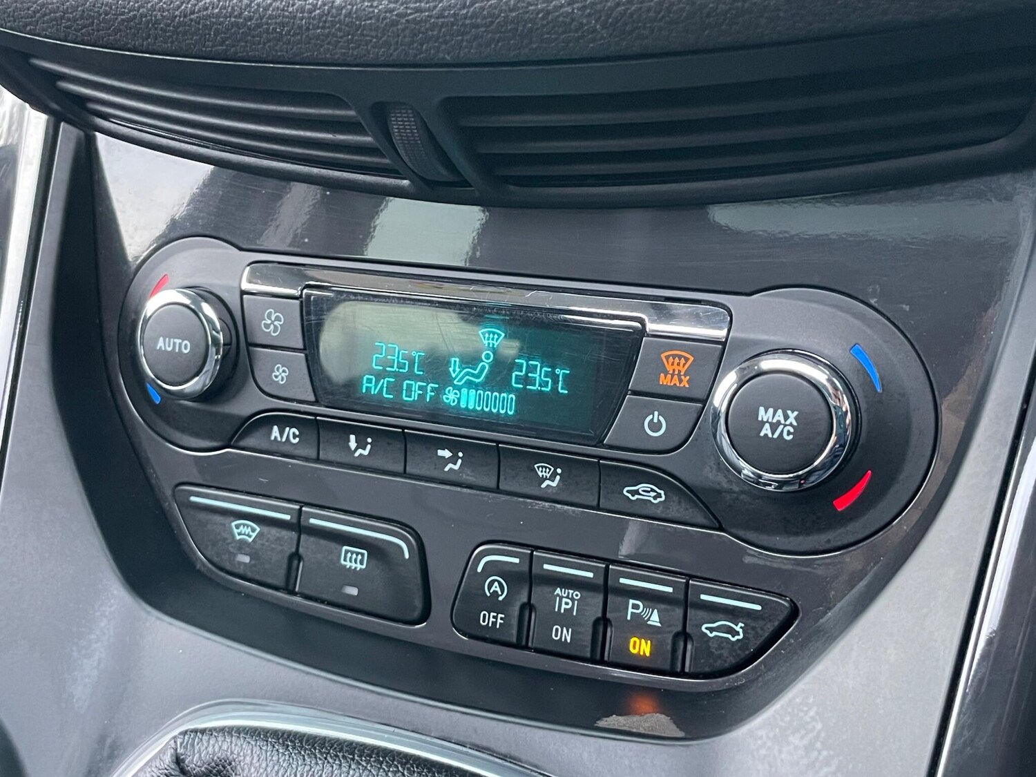 Used Ford Kuga for sale - 77637654: Photo 20