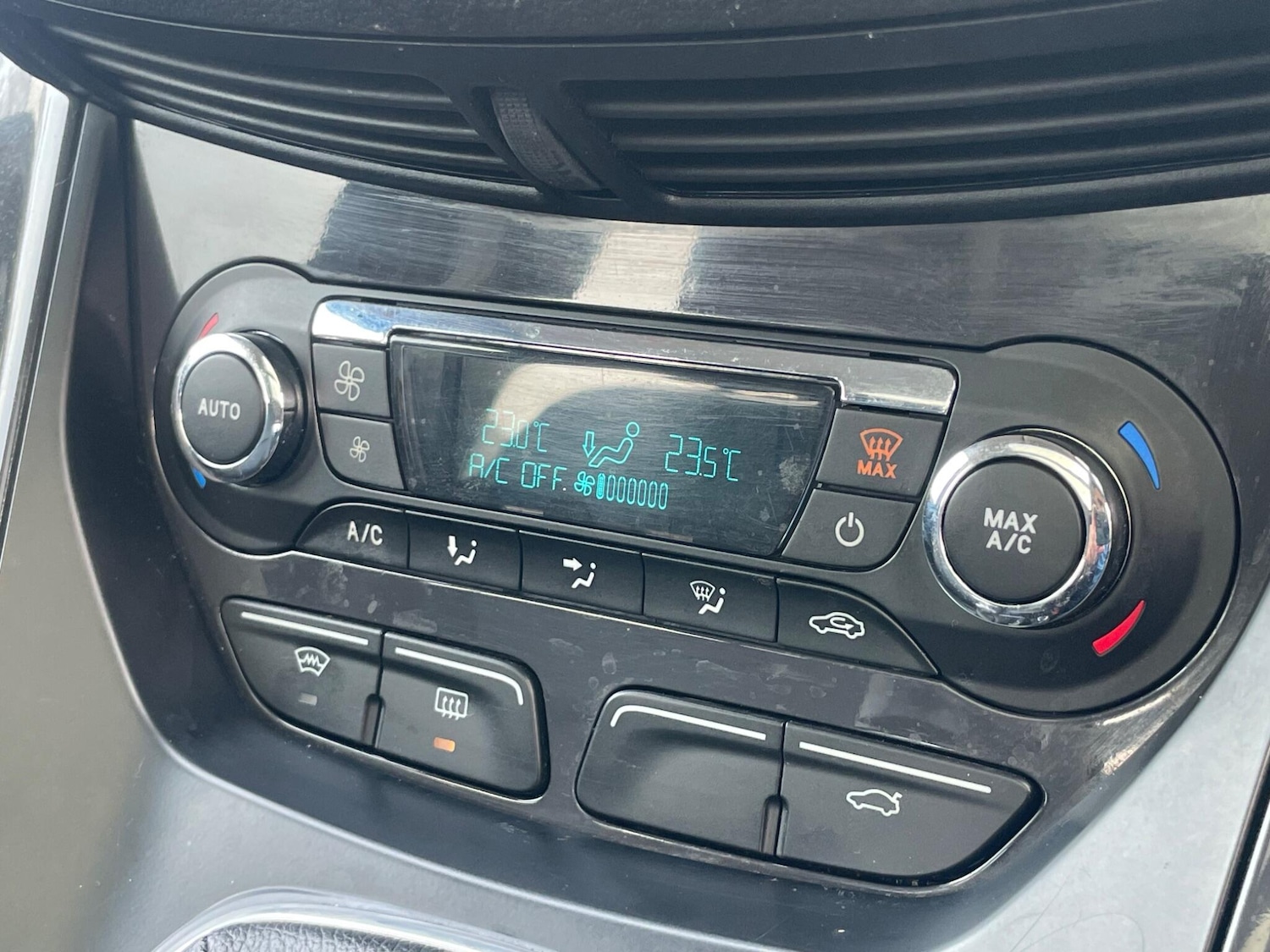 Used Ford Kuga 2013 for sale - 77524027: Photo 20