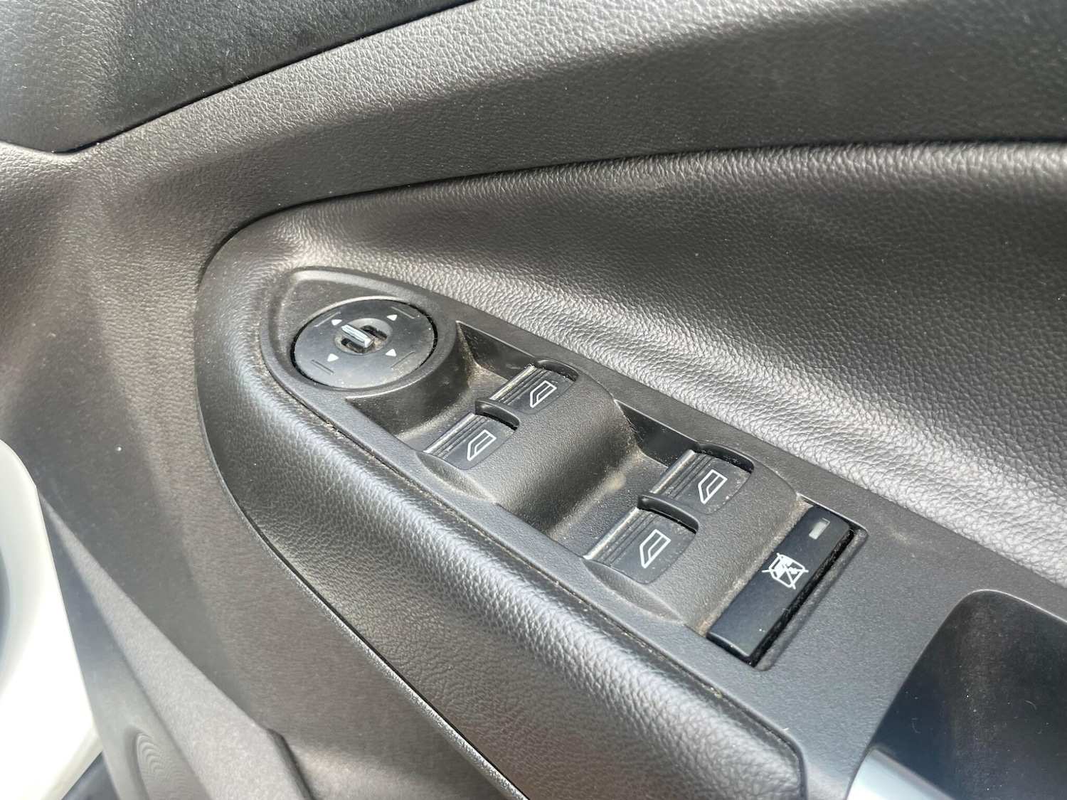 Used Ford Kuga 2013 for sale - 77524027: Photo 26