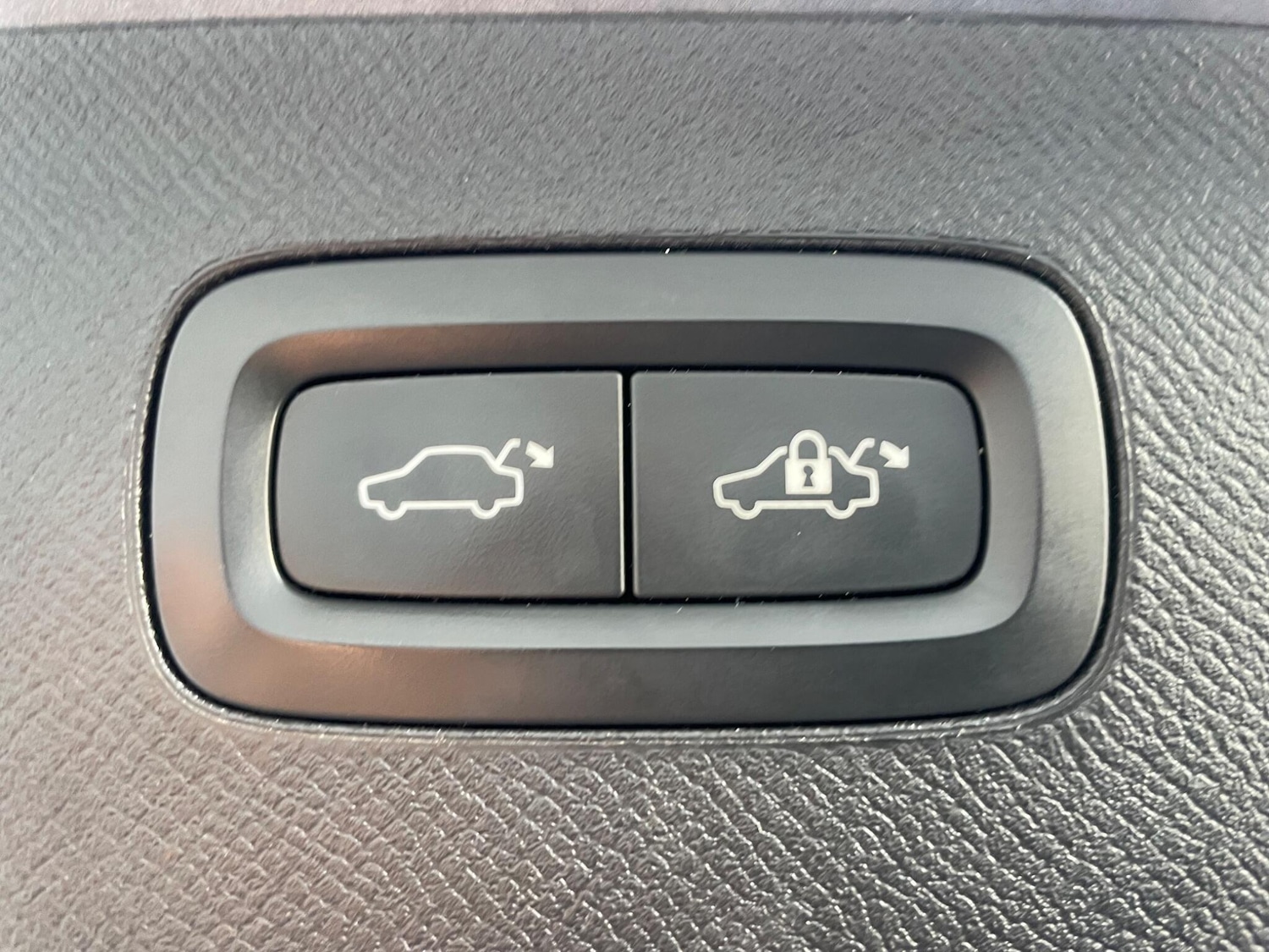 Used Volvo XC90 for sale - 77705064: Photo 39