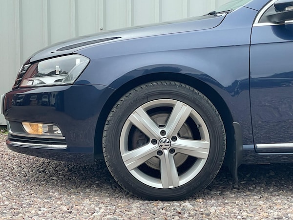 Used Volkswagen Passat 2012 for sale - 76214780: Photo 28