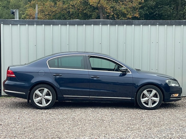 Used Volkswagen Passat 2012 for sale - 76214780: Photo 4