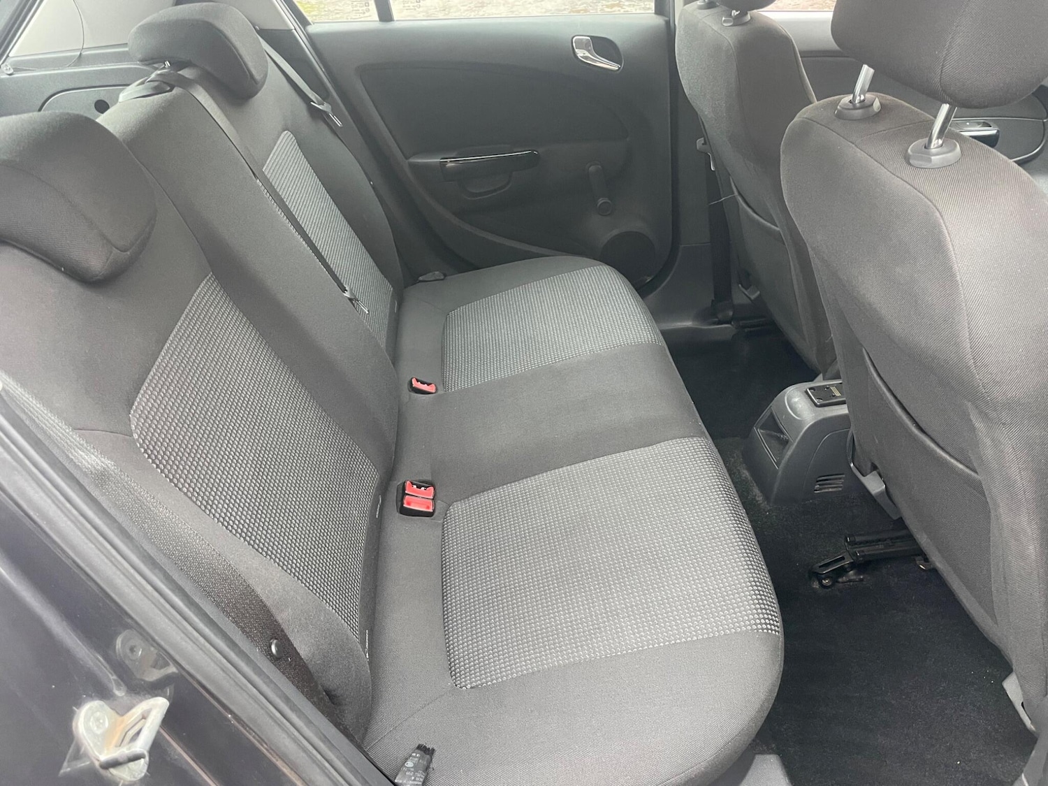 Used Vauxhall Corsa 2011 for sale - 77425184: Photo 12