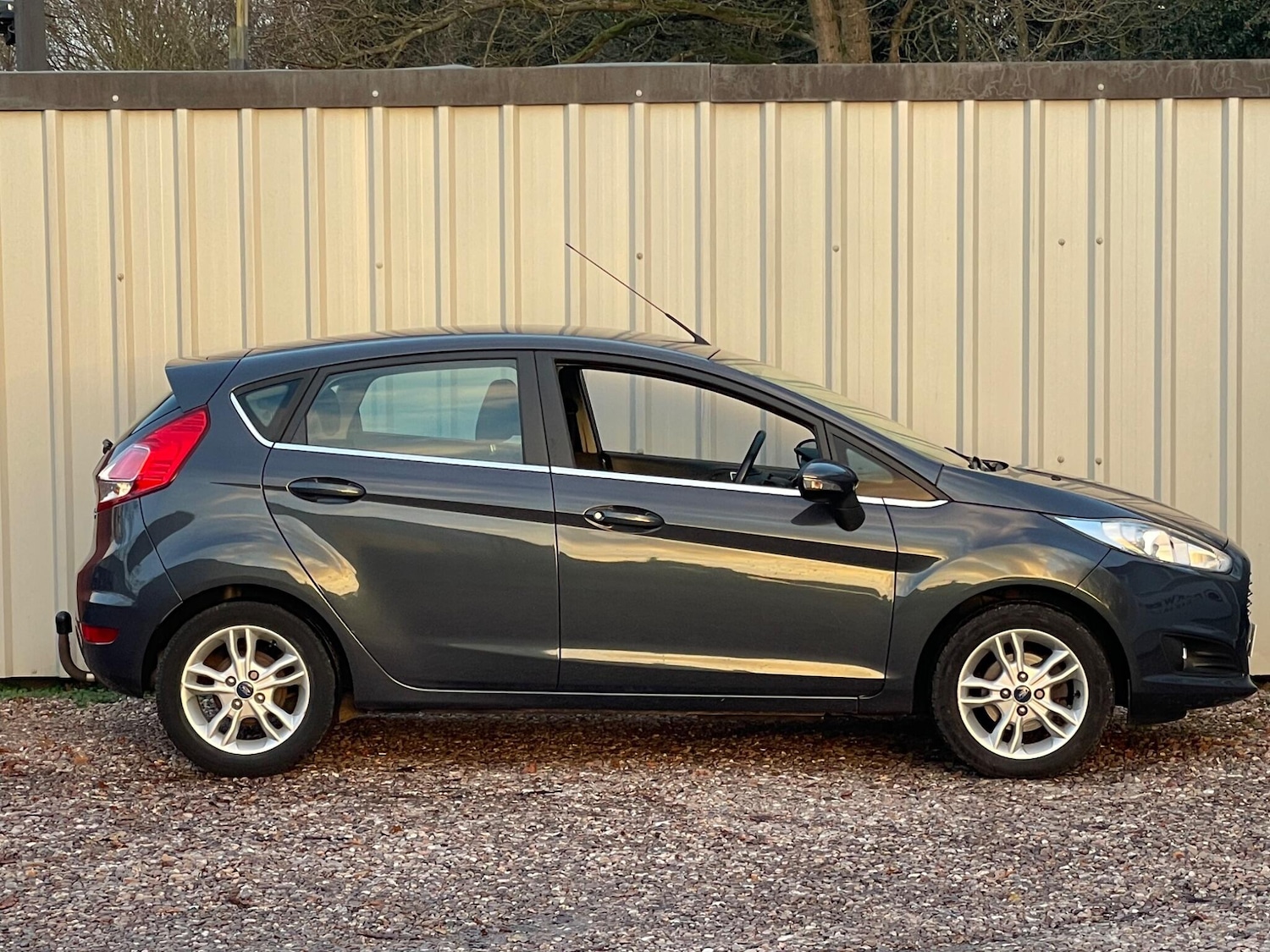 Used Ford Fiesta 2014 for sale - 77067120: Photo 4