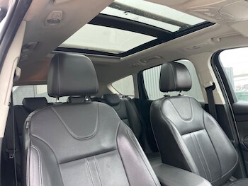 Used Ford Kuga 2014 for sale - 77144452: Photo