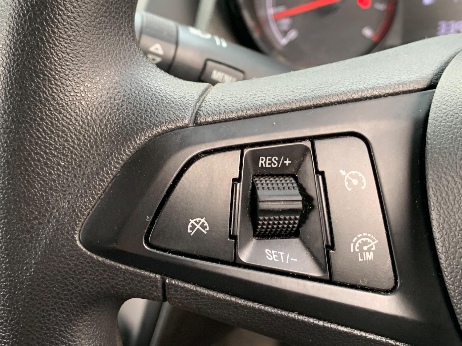 Used Vauxhall Viva 2017 for sale - 77395792: Photo 17