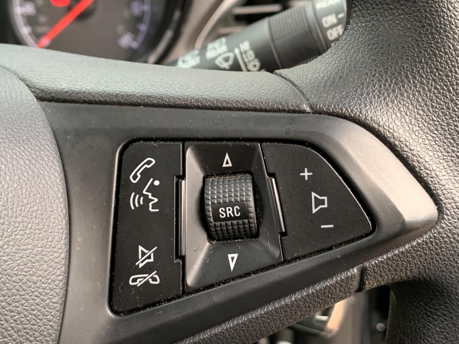 Used Vauxhall Viva 2017 for sale - 77395792: Photo 18