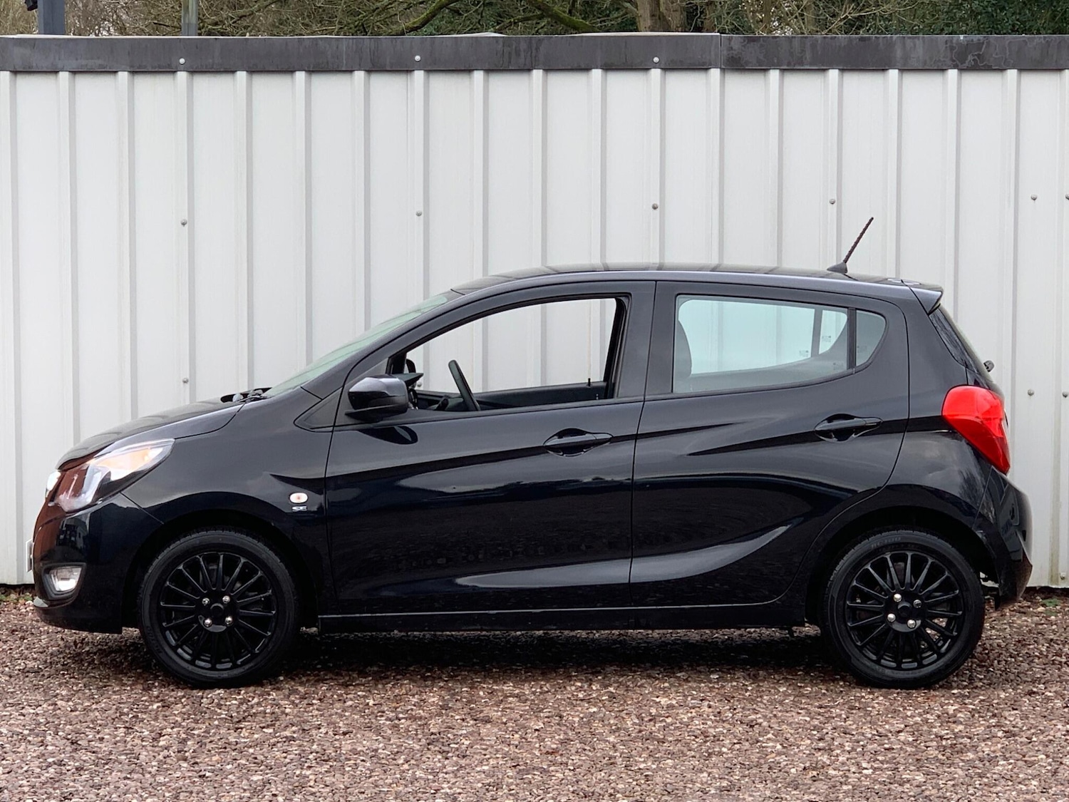 Used Vauxhall Viva 2017 for sale - 77395792: Photo 8